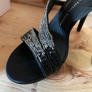 Adrianna Papell AGGIE heels